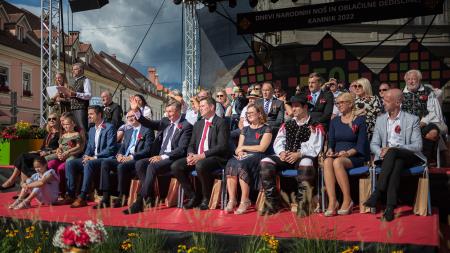 Izjemen obisk zaznamoval 50. Dneve narodnih noš in oblačilne dediščine v Kamniku (Blaž T. Muc)  (87)